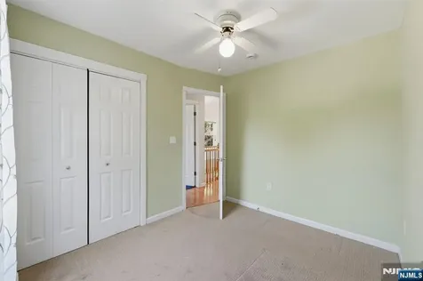 81 Hudson Avenue Ridgefield Park NJ 07660