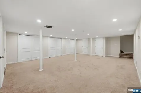 81 Hudson Avenue Ridgefield Park NJ 07660