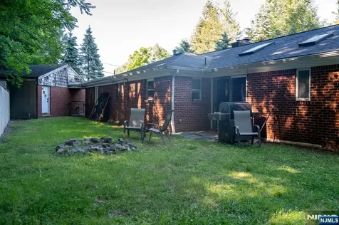 45 Peters Lane North Haledon NJ 07508