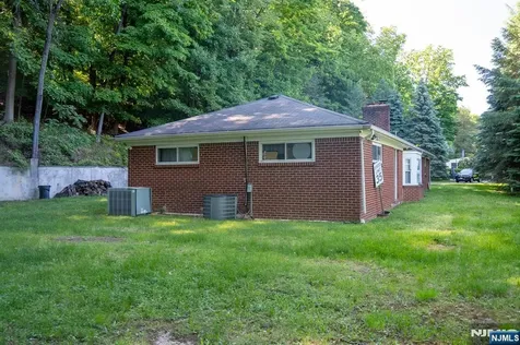 45 Peters Lane North Haledon NJ 07508