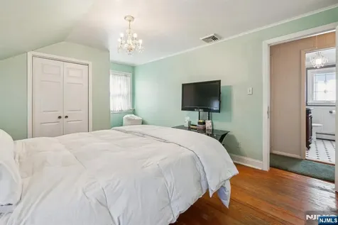 26 N Wardell Road Livingston NJ 07039