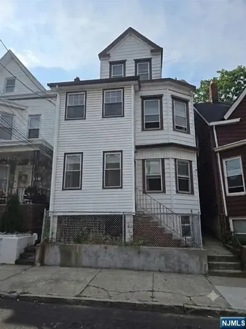 243 4th Street Paterson NJ 07522