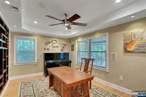 72 Mountain Avenue Warren NJ 07059