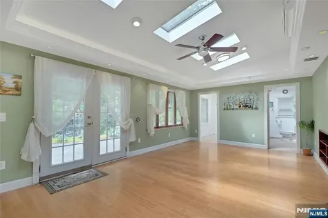 72 Mountain Avenue Warren NJ 07059
