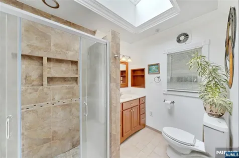 72 Mountain Avenue Warren NJ 07059