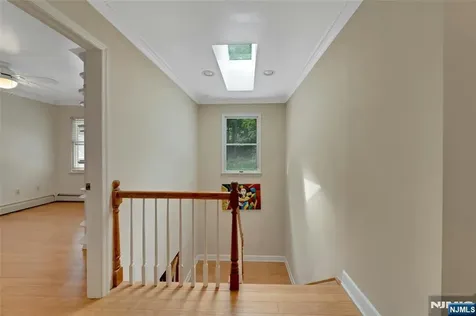 72 Mountain Avenue Warren NJ 07059