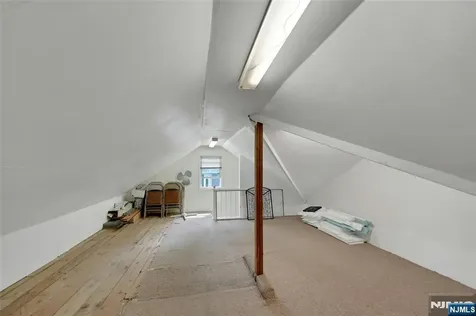72 Mountain Avenue Warren NJ 07059