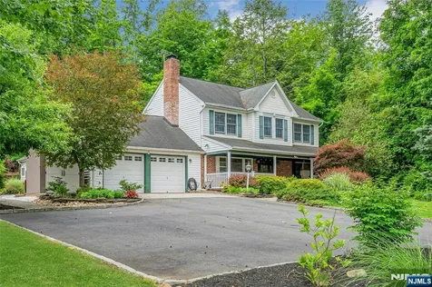 72 Mountain Avenue Warren NJ 07059