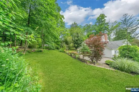 72 Mountain Avenue Warren NJ 07059