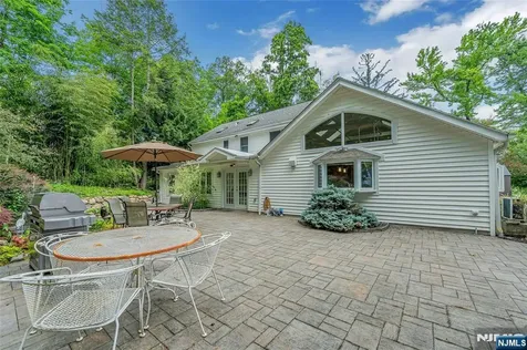 72 Mountain Avenue Warren NJ 07059