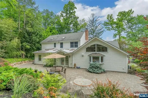 72 Mountain Avenue Warren NJ 07059