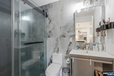 12 Florence Avenue South River NJ 08882