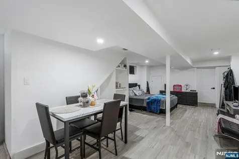 12 Florence Avenue South River NJ 08882