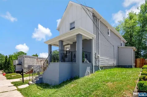 12 Florence Avenue South River NJ 08882