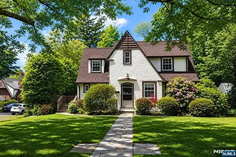 298 Audubon Road Englewood NJ 07631