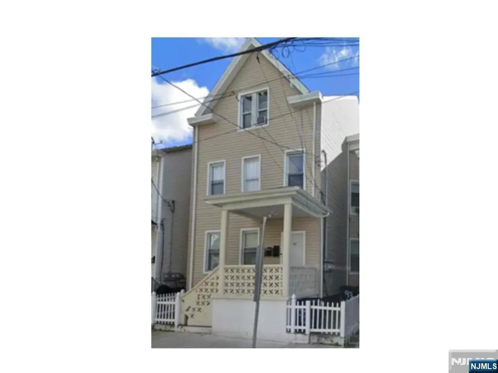 93 Highland Street Paterson NJ 07524