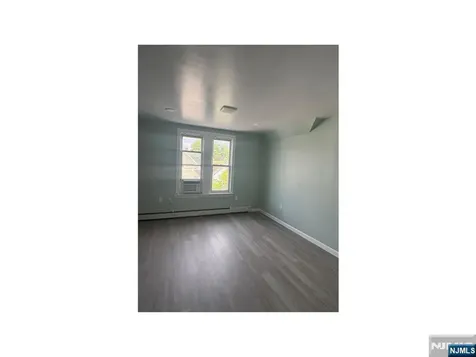 93 Highland Street Paterson NJ 07524