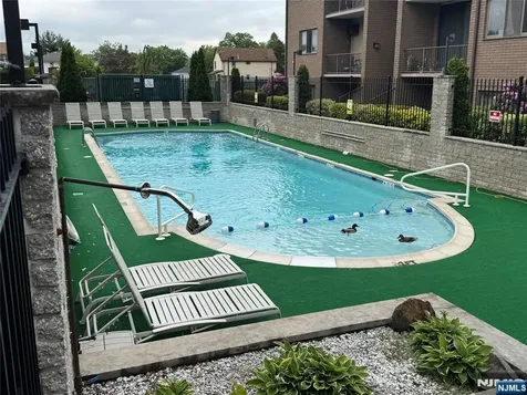 460B Liberty Little Ferry NJ 07643