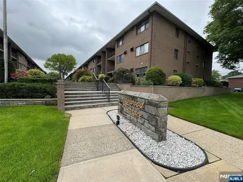 460B Liberty Little Ferry NJ 07643