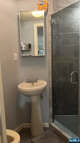 1464 Pleasant Valley Way West Orange NJ 07052