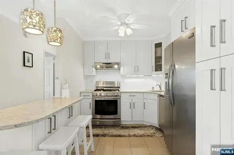 2000 Linwood Avenue Fort Lee NJ 07024