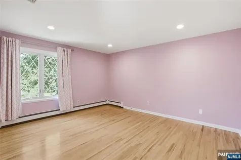2 Woodside Avenue West Caldwell NJ 07006