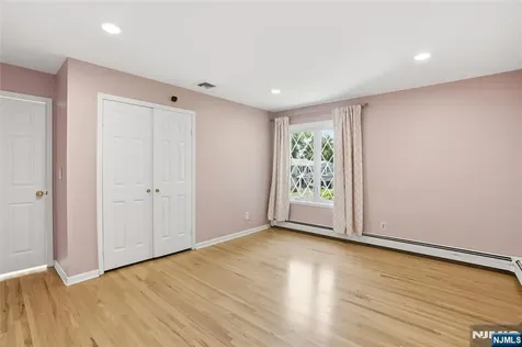 2 Woodside Avenue West Caldwell NJ 07006