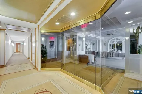 100 Carlyle Cliffside Park NJ 07010