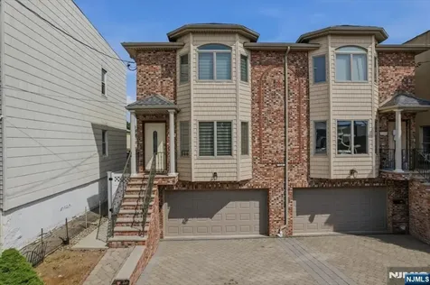 310 6th Street Fairview NJ 07022