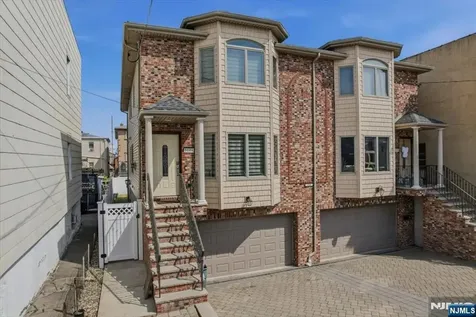 310 6th Street Fairview NJ 07022