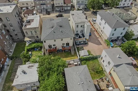 310 6th Street Fairview NJ 07022
