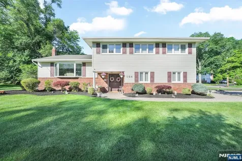 184 Andover Drive Wayne NJ 07470