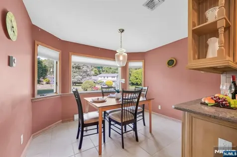 184 Andover Drive Wayne NJ 07470