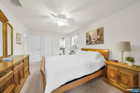 184 Andover Drive Wayne NJ 07470