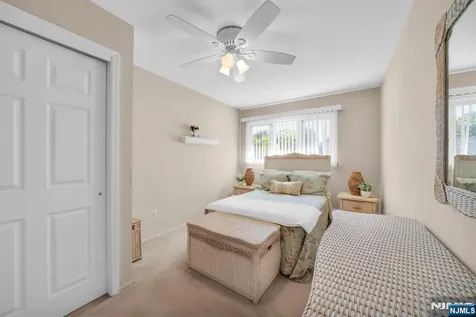 184 Andover Drive Wayne NJ 07470