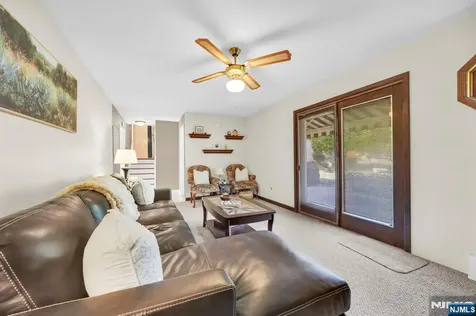184 Andover Drive Wayne NJ 07470