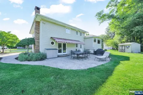184 Andover Drive Wayne NJ 07470