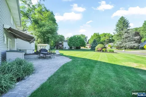 184 Andover Drive Wayne NJ 07470
