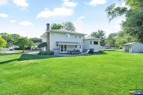 184 Andover Drive Wayne NJ 07470