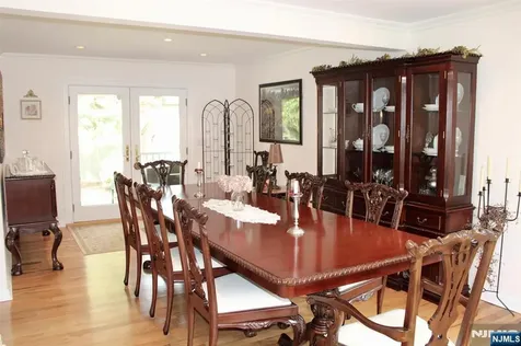 620 Ridgewood Road Twp Of Washington NJ 07676