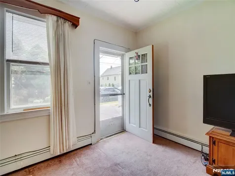 213 Kipp Avenue Elmwood Park NJ 07407