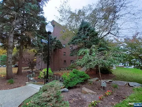 3071 Edwin Avenue Fort Lee NJ 07024