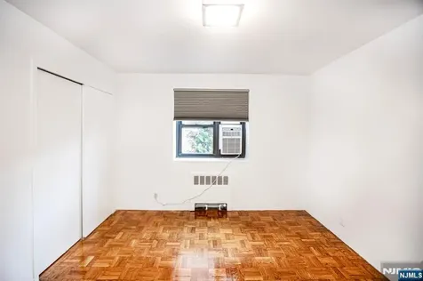 208 Anderson Street Hackensack NJ 07601