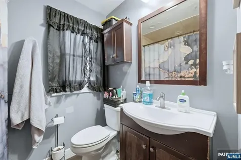 95 Cedar Avenue Hackensack NJ 07601