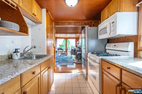 5 Sewell Road West Milford NJ 07480