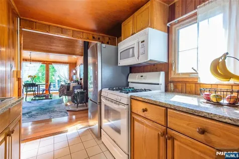 5 Sewell Road West Milford NJ 07480