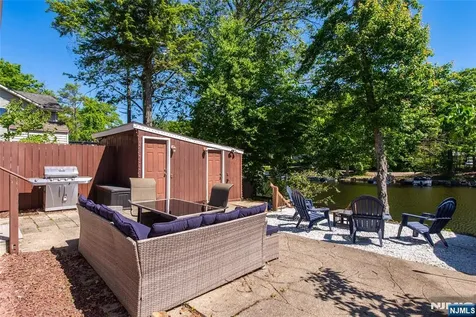 5 Sewell Road West Milford NJ 07480