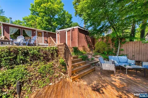 5 Sewell Road West Milford NJ 07480