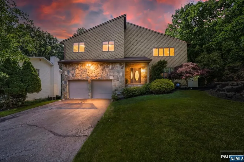 72 Agawam Drive Wayne NJ 07470
