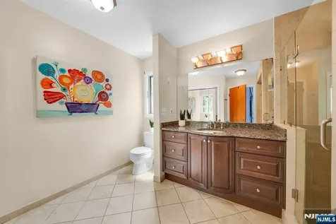 72 Agawam Drive Wayne NJ 07470
